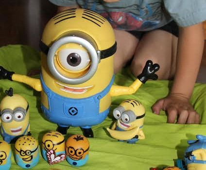 Create a League of Minions with Kinder Canada!