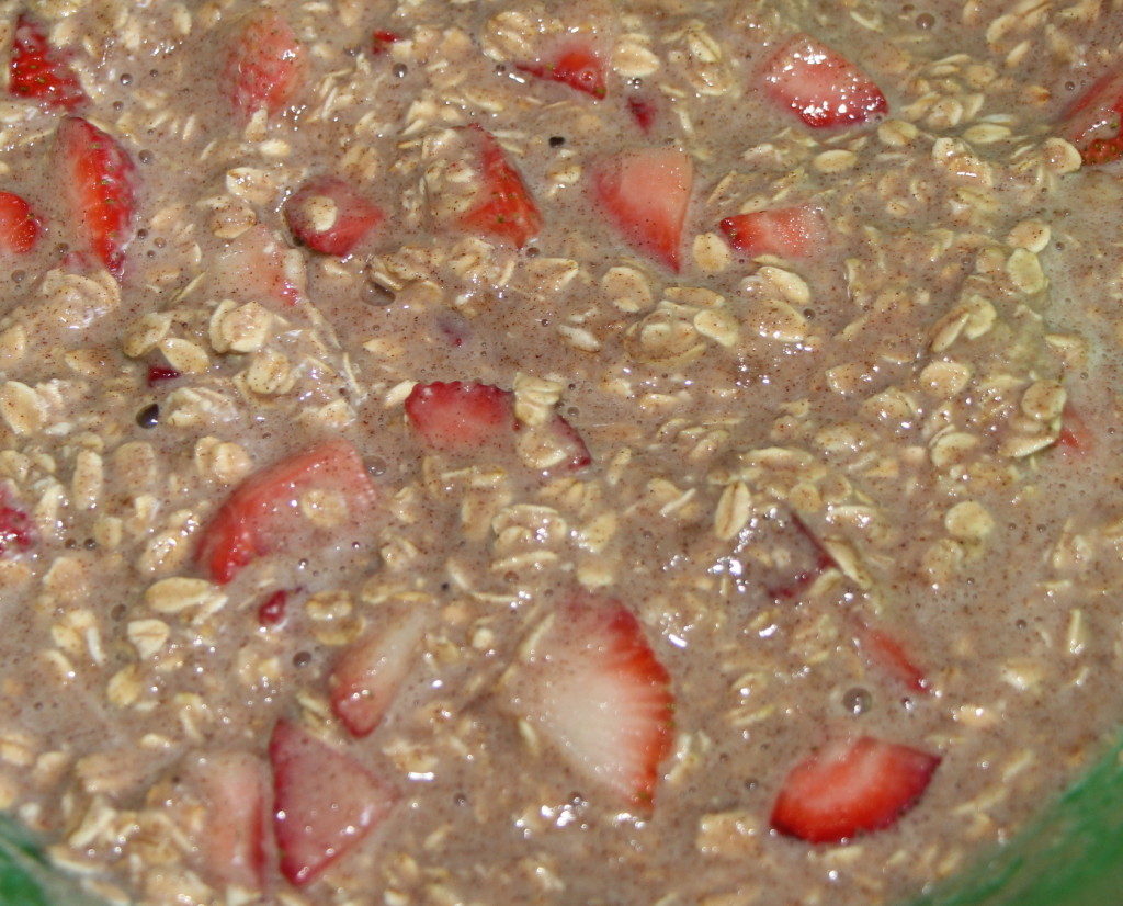 Strawberry Oatmeal Cups